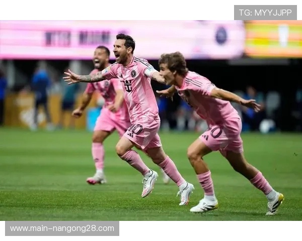 斯基拉:巴尔泰萨吉接近与AC米兰续约至2031年 斯基拉:巴尔泰萨吉接近与AC米兰续约至2031年